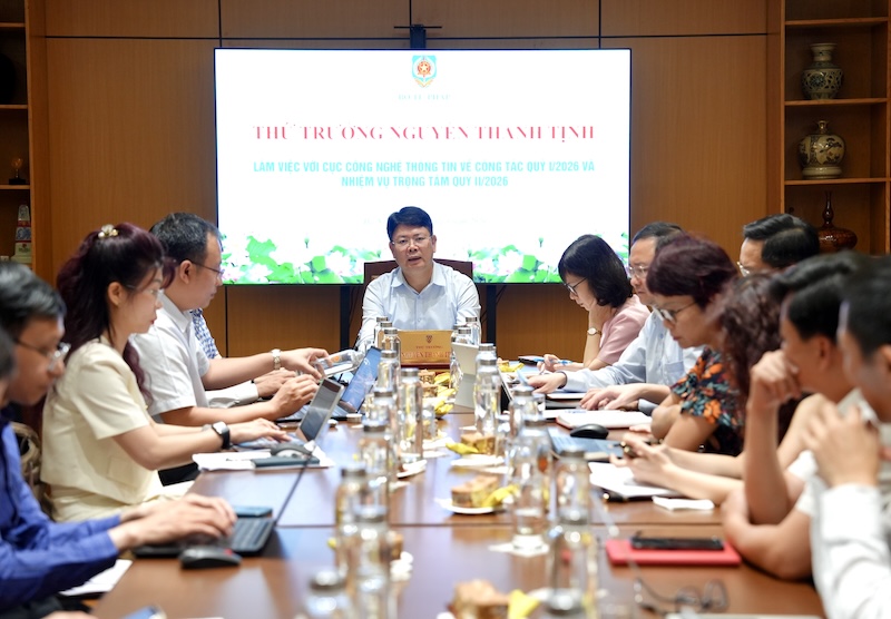 Đẩy mạnh xây dựng cơ sở dữ liệu pháp luật, tập trung số hóa văn bản