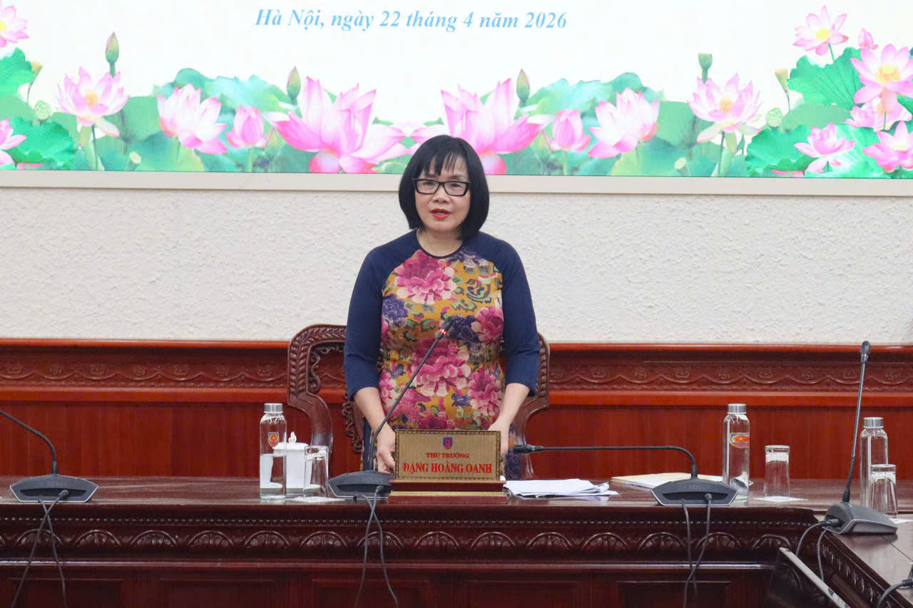 Đẩy mạnh hoàn thiện thể chế, nâng cao hiệu quả xây dựng pháp luật