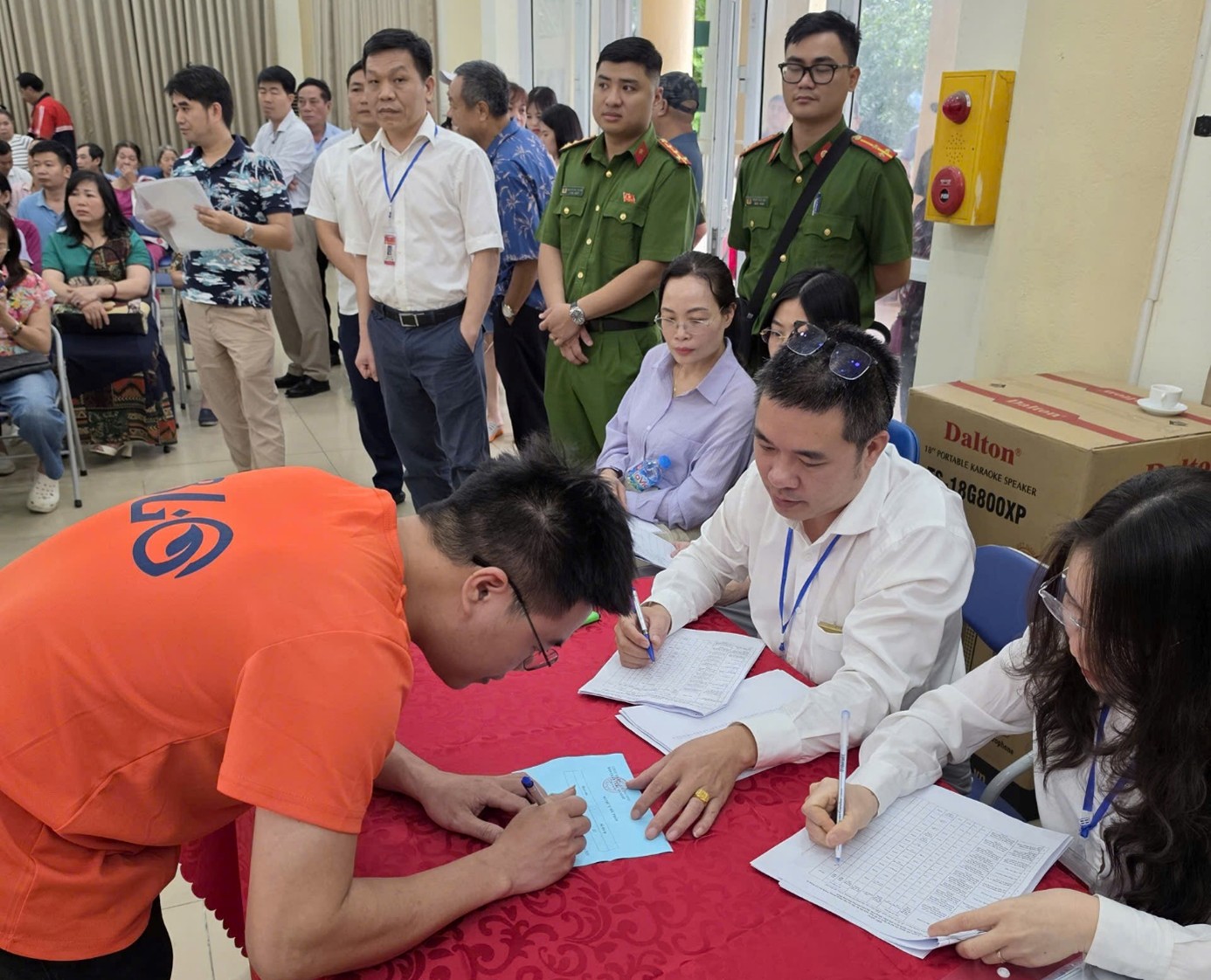 191 hộ dân đã bàn giao mặt bằng thi công dự án vành đai 2.5 tại phường Khương Đình