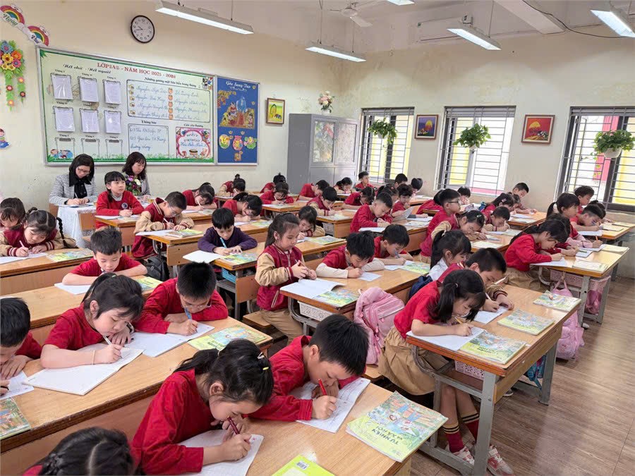 Học sinh cả nước hoàn thành năm học trước ngày 31/5
