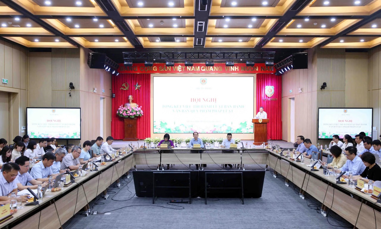 Đánh giá khách quan, toàn diện thực trạng thi hành Luật Ban hành văn bản quy phạm pháp luật