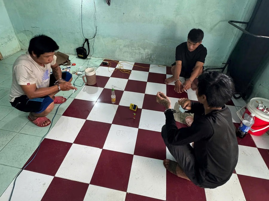 Triệt phá vụ tổ chức sử dụng trái phép chất ma túy, tạm giữ hình sự 3 đối tượng