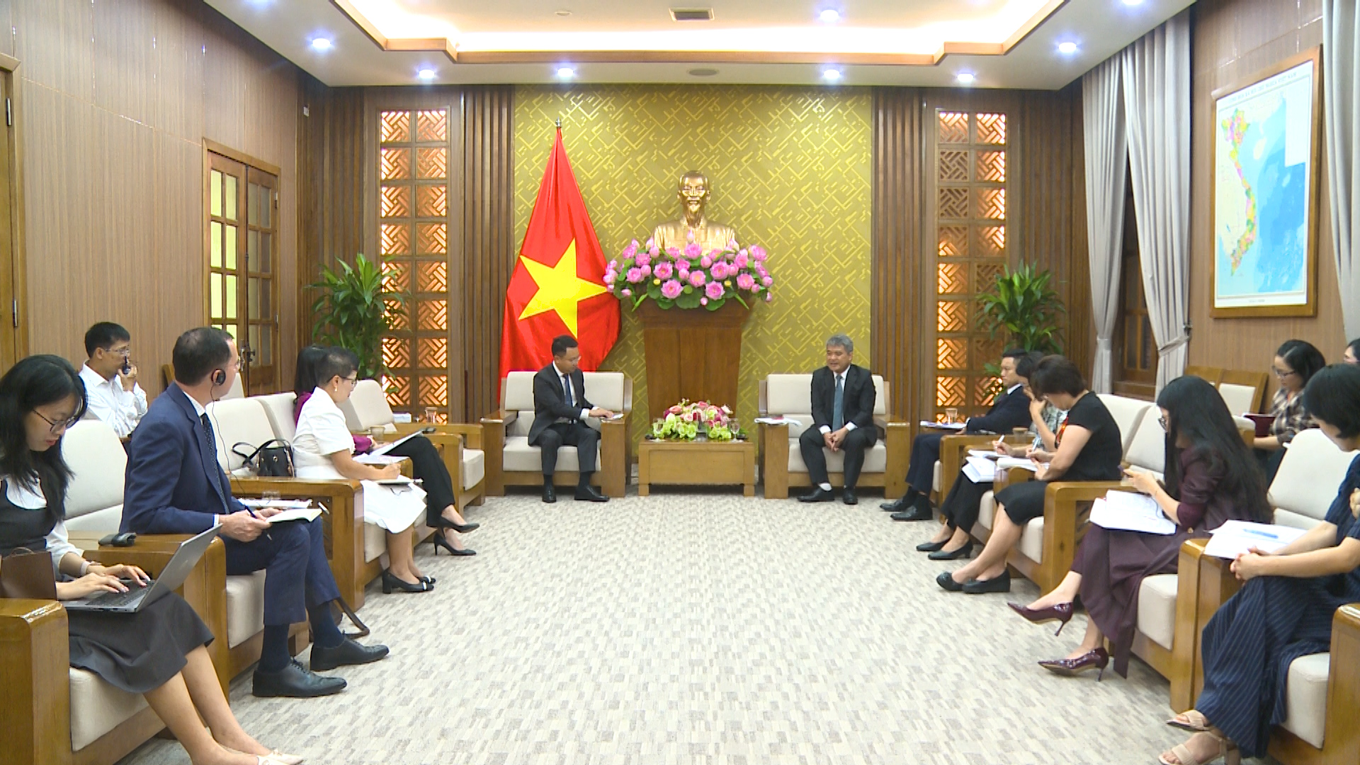 Tăng cường hợp tác pháp luật, tư pháp giữa Việt Nam và EuroCham