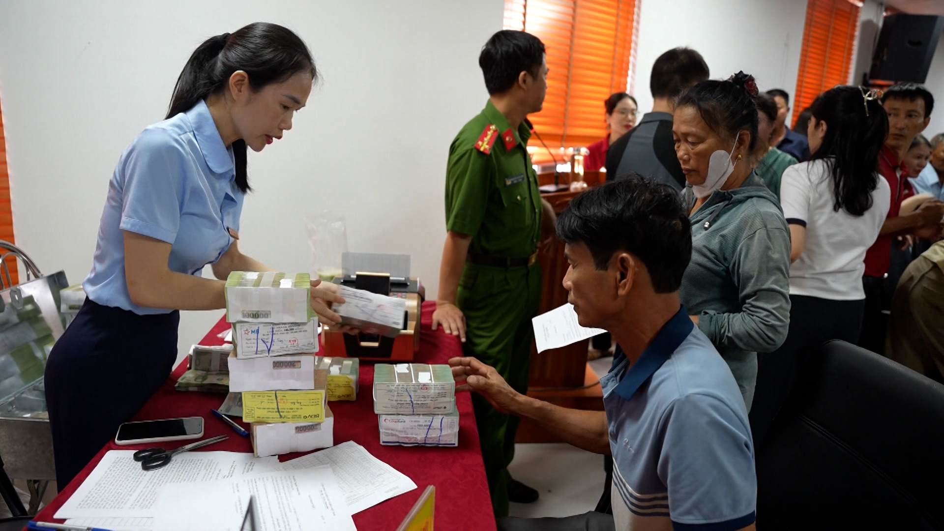 Hà Tĩnh chi trả hơn 140 tỷ đồng giải phóng mặt bằng Dự án Đường Xô Viết Nghệ Tĩnh kéo dài