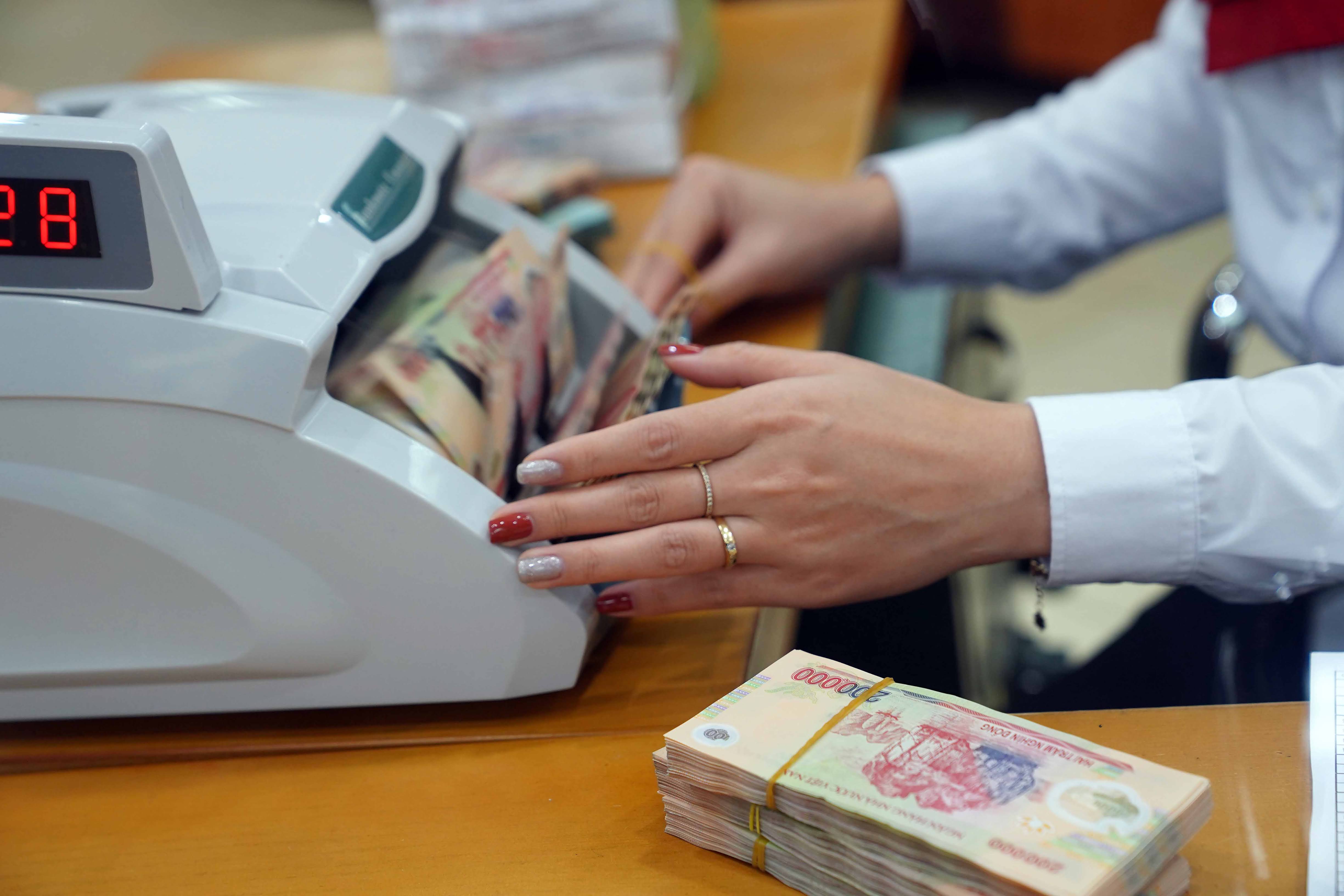 Đề xuất dừng cơ chế thu nhập đặc thù với ngành Thuế, Hải quan, Kho bạc từ năm 2026