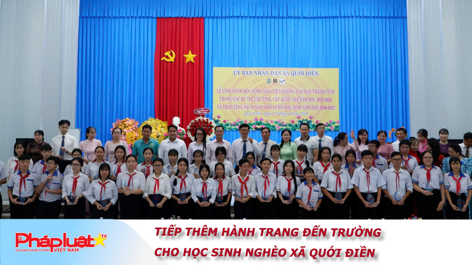 Tiếp thêm hành trang đến trường cho học sinh nghèo xã Quới Điền