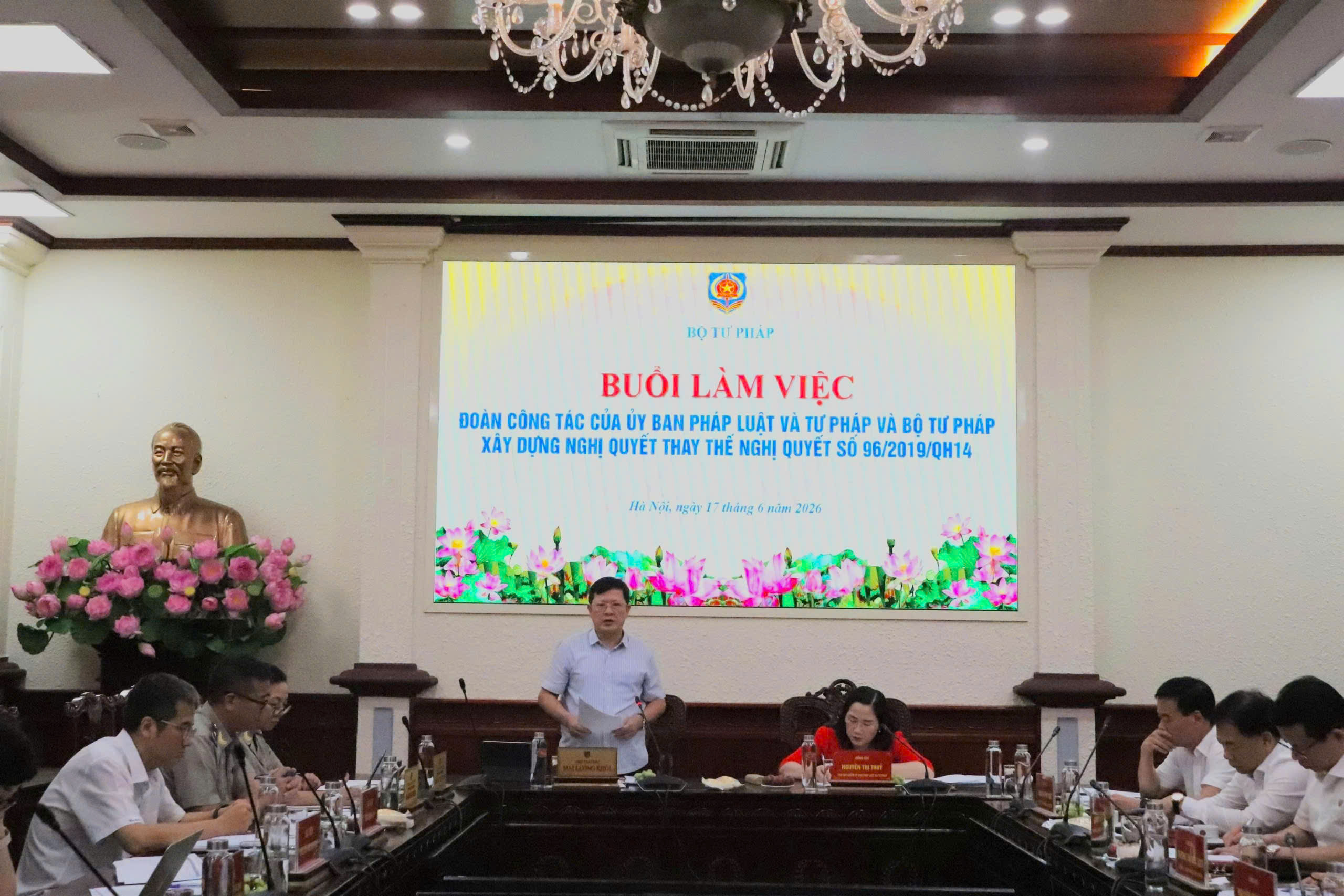 Xây dựng Nghị quyết mới về công tác tư pháp: Đặt trọng tâm vào nâng cao hiệu quả thi hành án