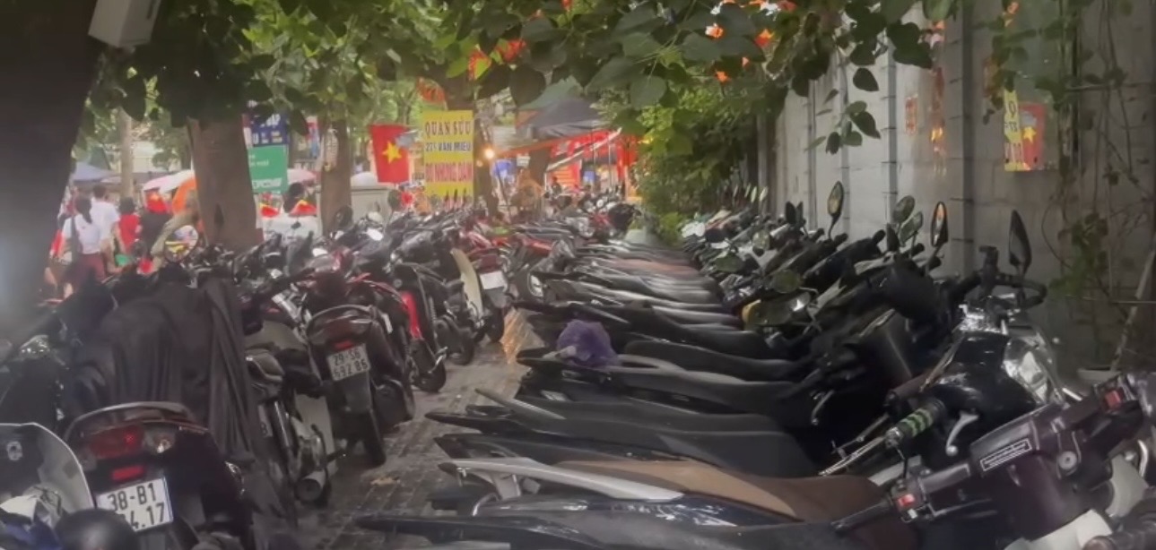 Bản tin An toàn giao thông số 368: Hà Nội hạn chế xe máy xăng theo khung giờ vào vùng lõi Hoàn Kiếm từ ngày 1/7