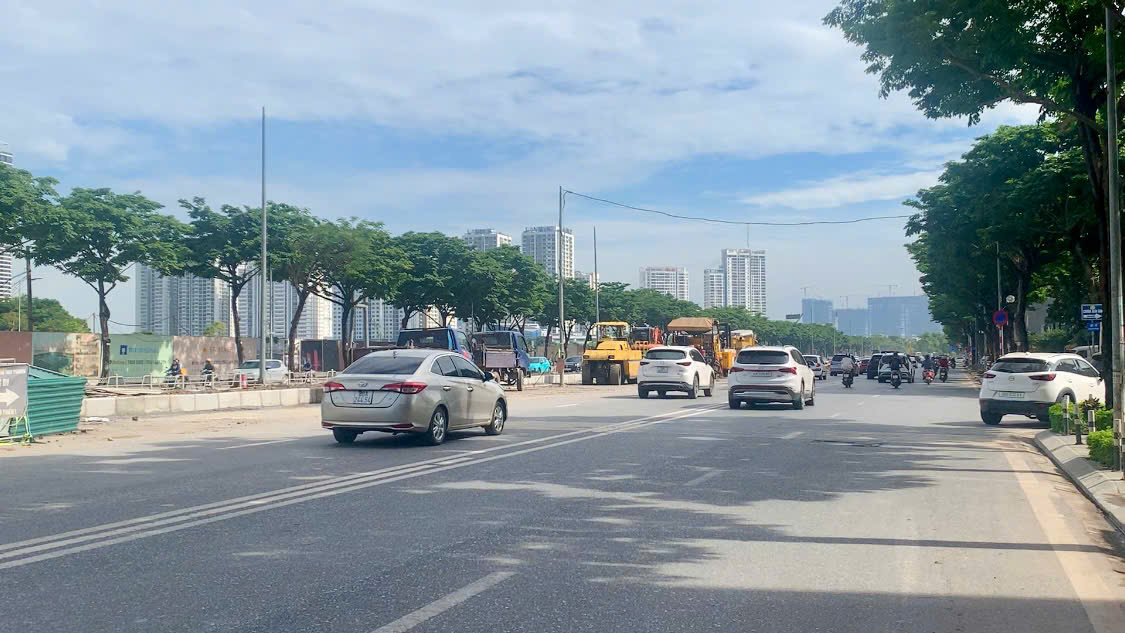 Hà Nội đẩy nhanh hoàn trả mặt bằng tuyến cống hộp Võ Chí Công - Hoàng Minh Thảo, phấn đấu hoàn thành trước 30/6/2026