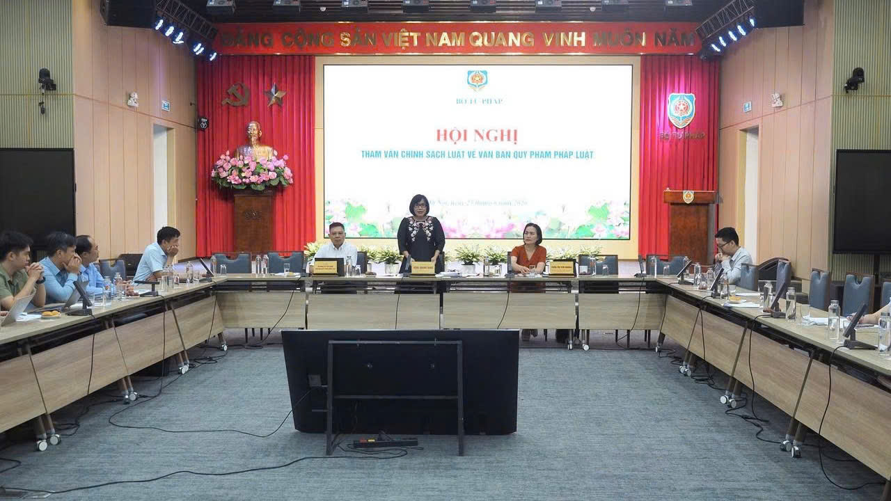 Hoàn thiện chính sách Luật về VBQPPL đáp ứng yêu cầu đổi mới công tác xây dựng và thi hành pháp luật