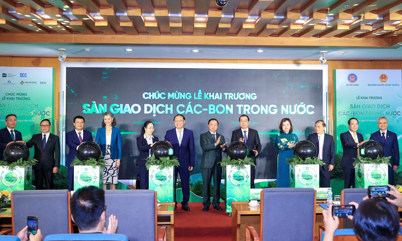 Việt Nam đã có sàn giao dịch các-bon đầu tiên
