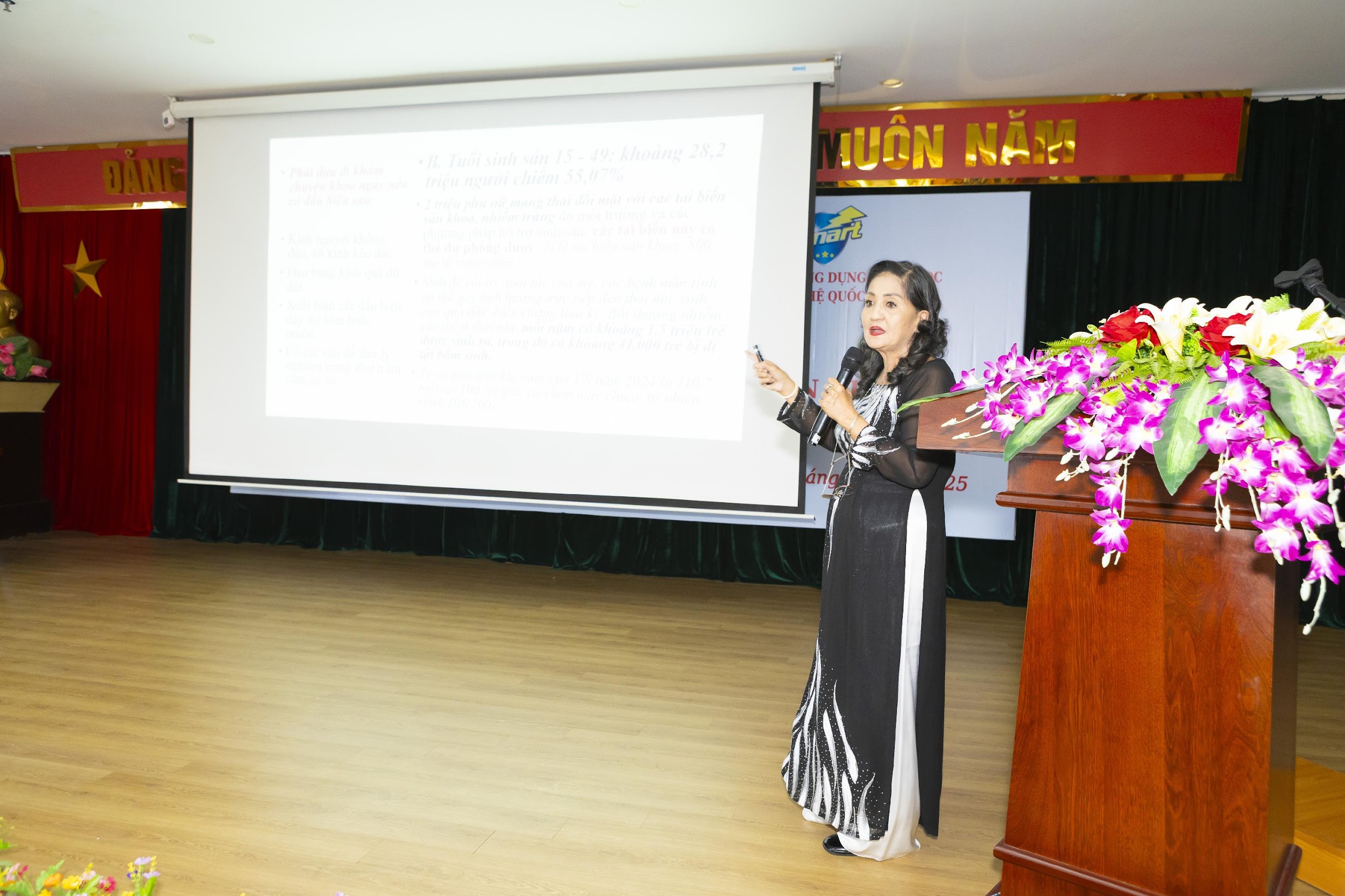 BSCKI Hồ Việt Thu, nguyên Phó Trưởng Bộ môn Chăm sóc Sức khỏe Sinh sản – Trường Đại học Y Phạm Ngọc Thạch.