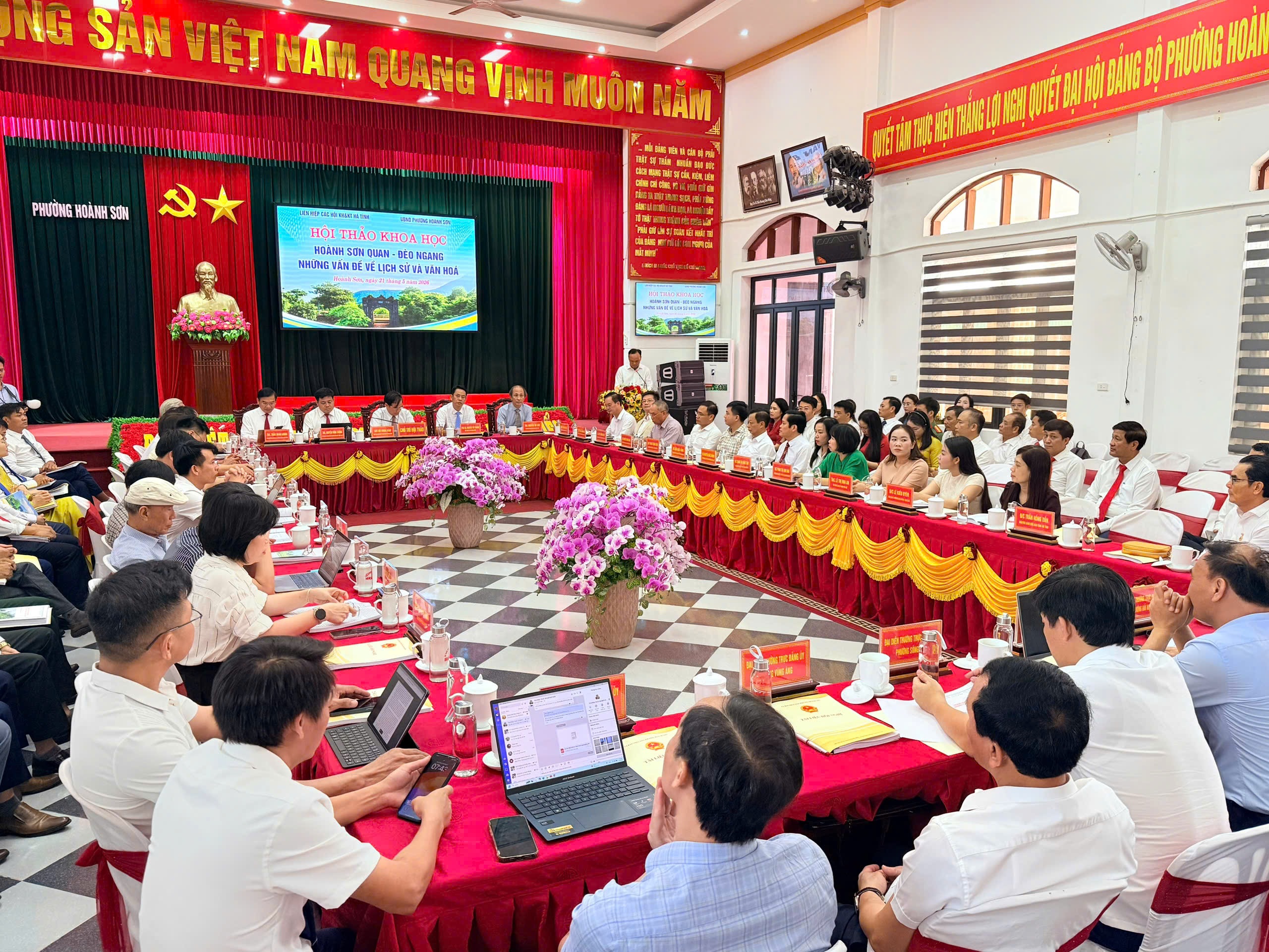 hoanh son